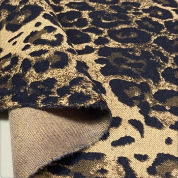Добра Кафява Замшевая плат с изображение на леопард, Модни Приятна за кожата еленова кожа Имитация на кожа, Плат за Шиене, сексуална риза/рокля 