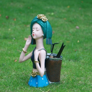 Фигурка момичета в етнически стил, Творчески кошница за съхранение на градински инструменти, Статуи украшение за външна украса на двора, двор, поляна