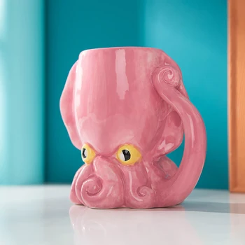 Забавен розов октопод, Керамични кафеена чаша с дръжка-щупальцем, чаша за закуска, Новост, 3D порцеланови чаши за кафе, персонализирани подаръци