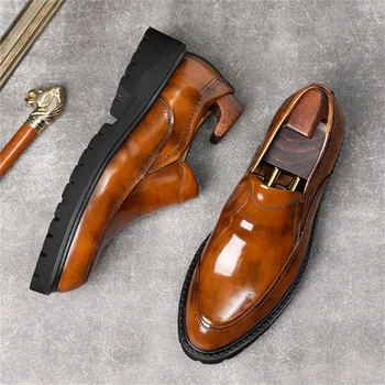 Мъжки обувки с висока засаждане на дебела подметка, открита кожа с мъниста, блестяща кожа, бизнес обувки с фенове за господа, модни лоферы