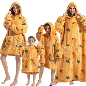 Семеен облекло Одеало с качулка за малки момчета, Дълга Зимни Дрехи за тийнейджъри, Флисовое Одеяло за момичета, Мъже и Жени, Детско Одеяло с ръкави, Оранжева Hoody
