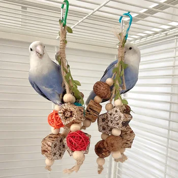 Цветните висящи играчки за моляров птици-папагали, играчки за ухапвания от домашни любимци, играчки за дресура на папагали, играчки за ухапване от птици